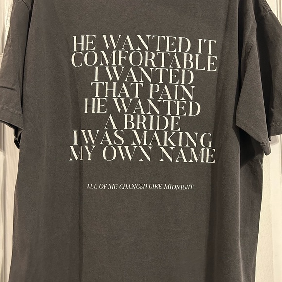 TAYLOR SWIFT LYRICS UNISEX T SHIRT 
“MIDNIGHT RAIN” - Picture 2 of 3